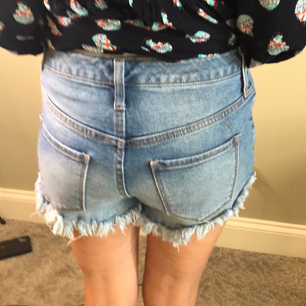 Mossimo Jean shorts size 0/25 - Picture 2 of 3